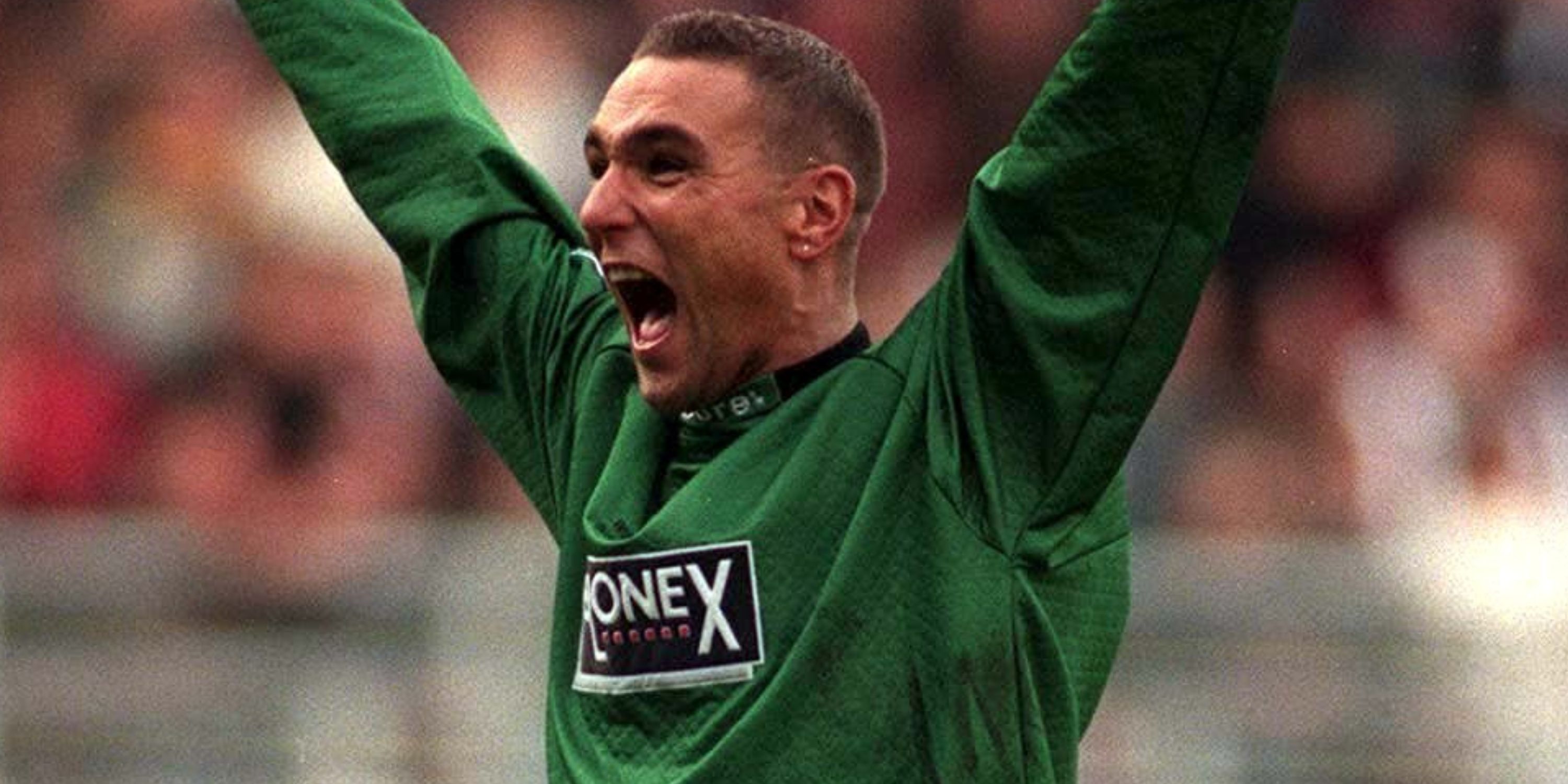 vinnie jones soccer photo 0089