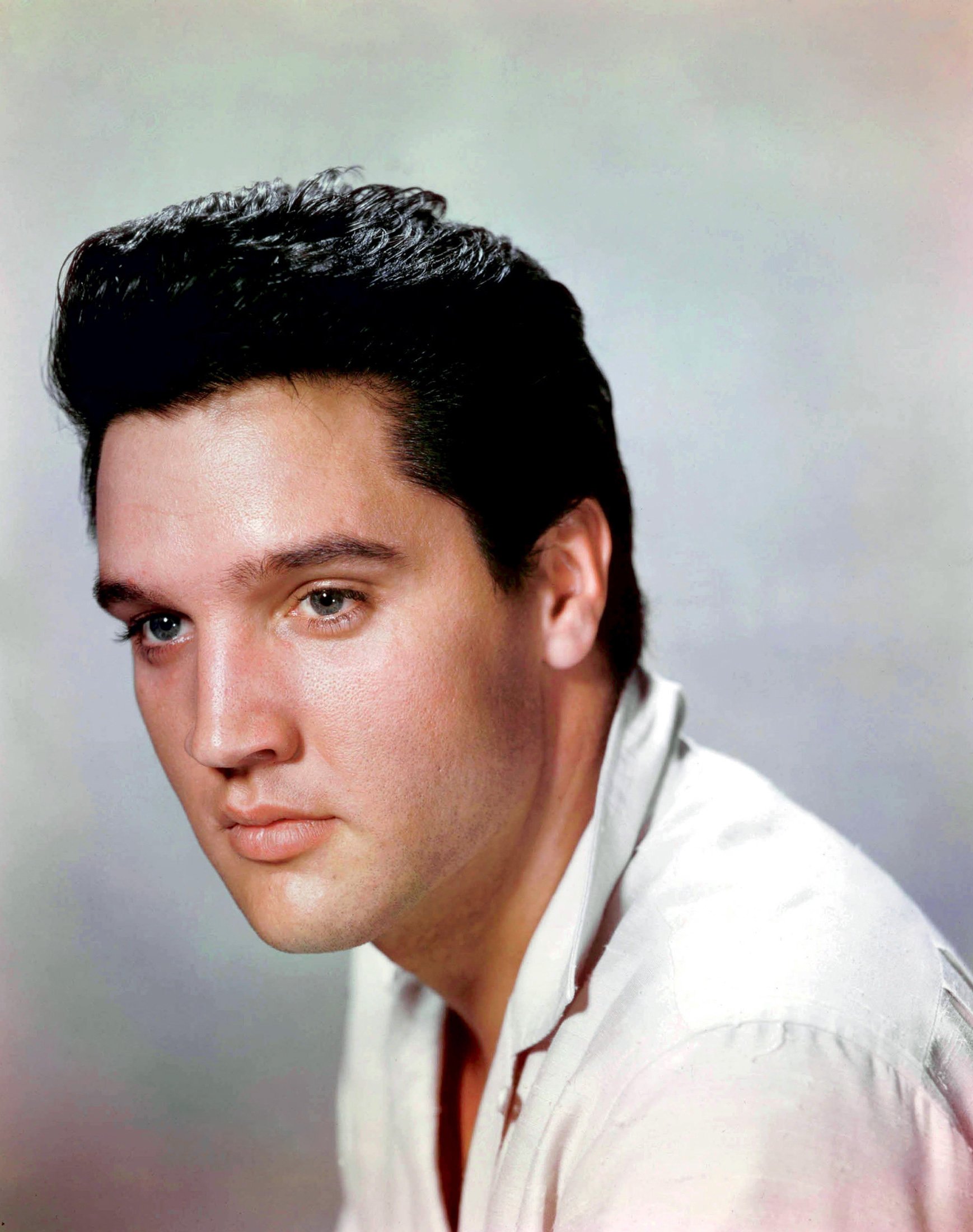 vintage Elvis images in color