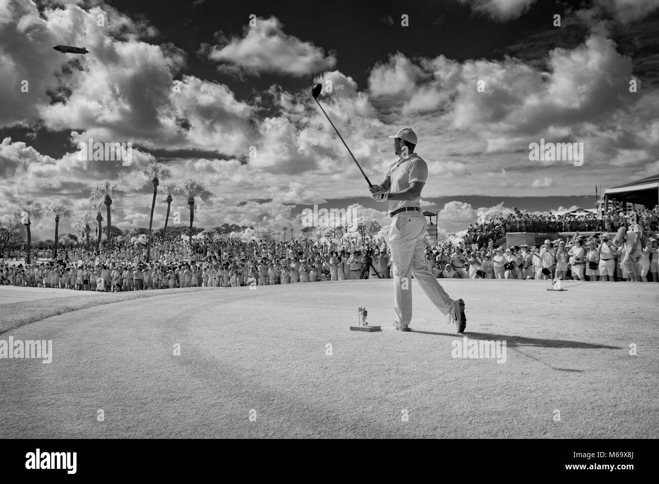 vintage tiger woods wallpaper 0013