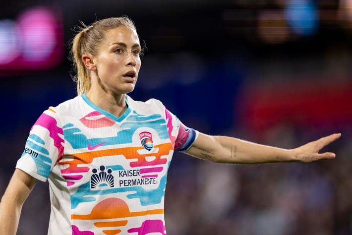 wallpaper abby dahlkemper 0012