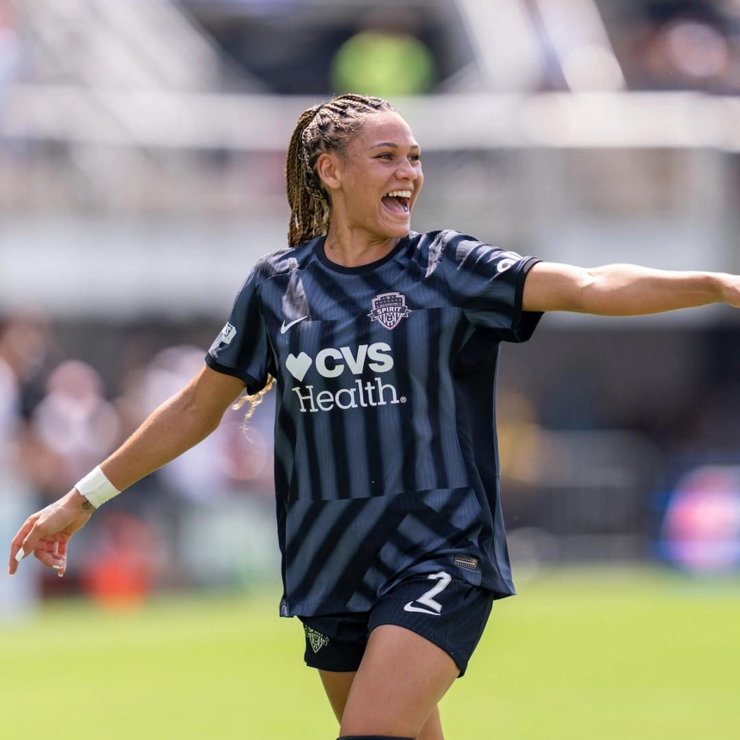 wallpaper abby dahlkemper 0049
