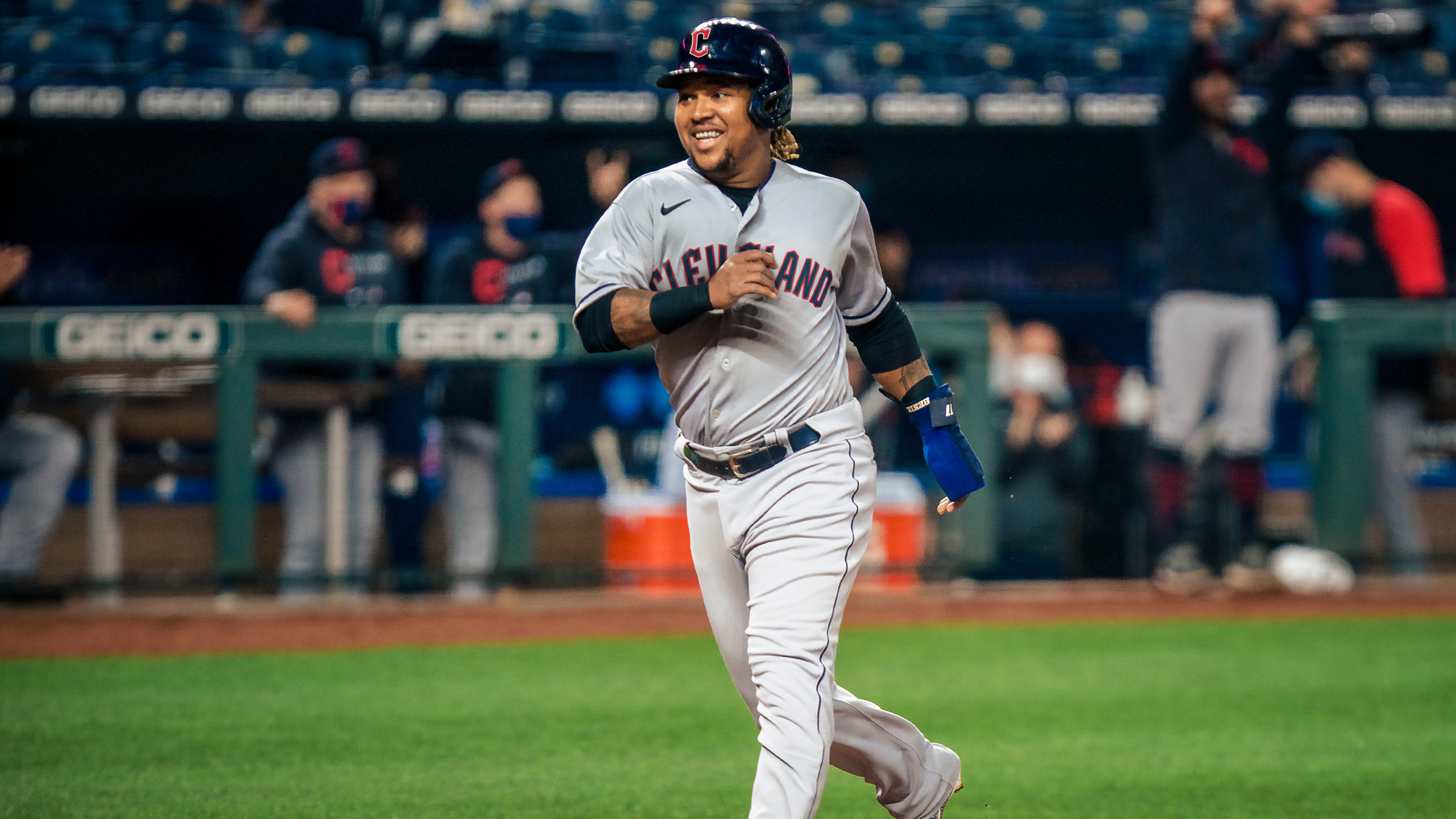 wallpaper jose ramirez 0039
