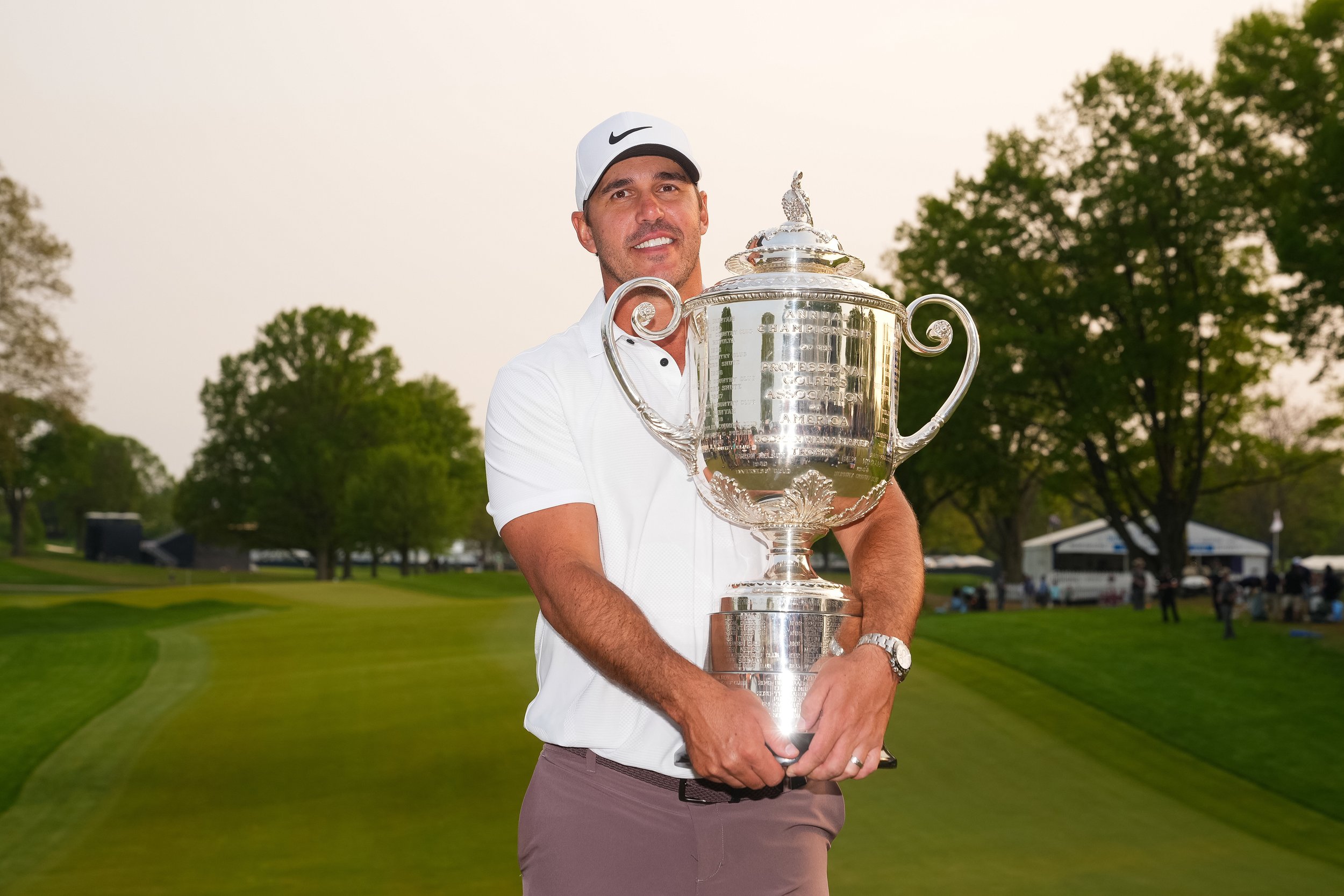 wanamaker trophy at oak hill 0014