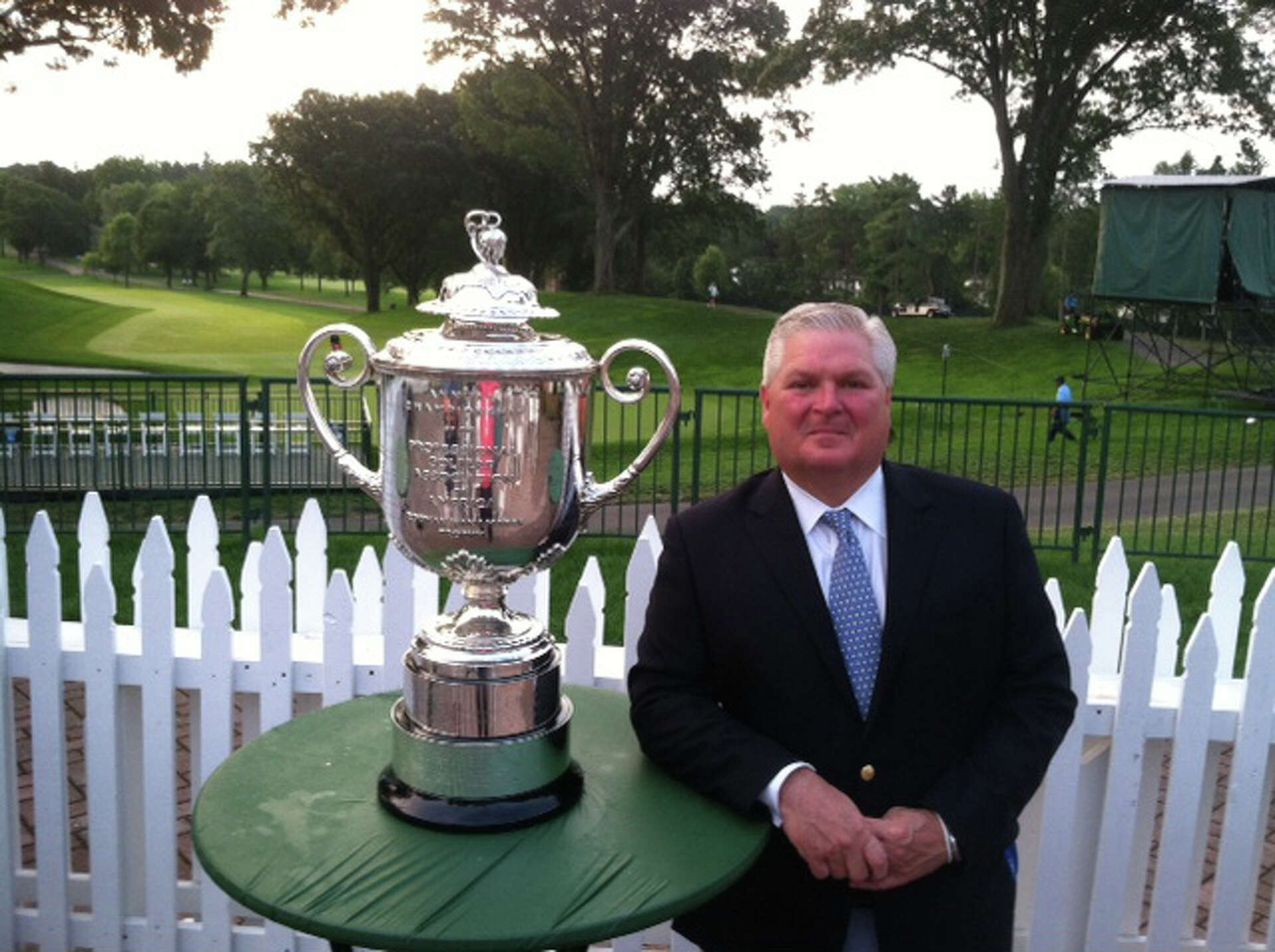 wanamaker trophy at oak hill 0049