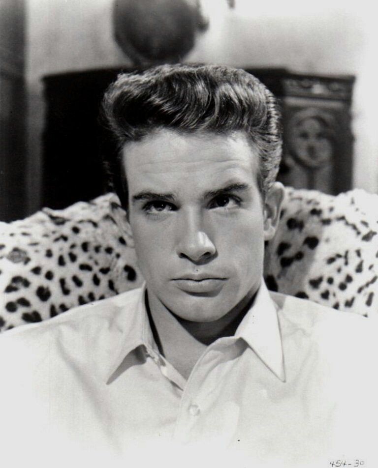 Warren Beatty 1960s photos