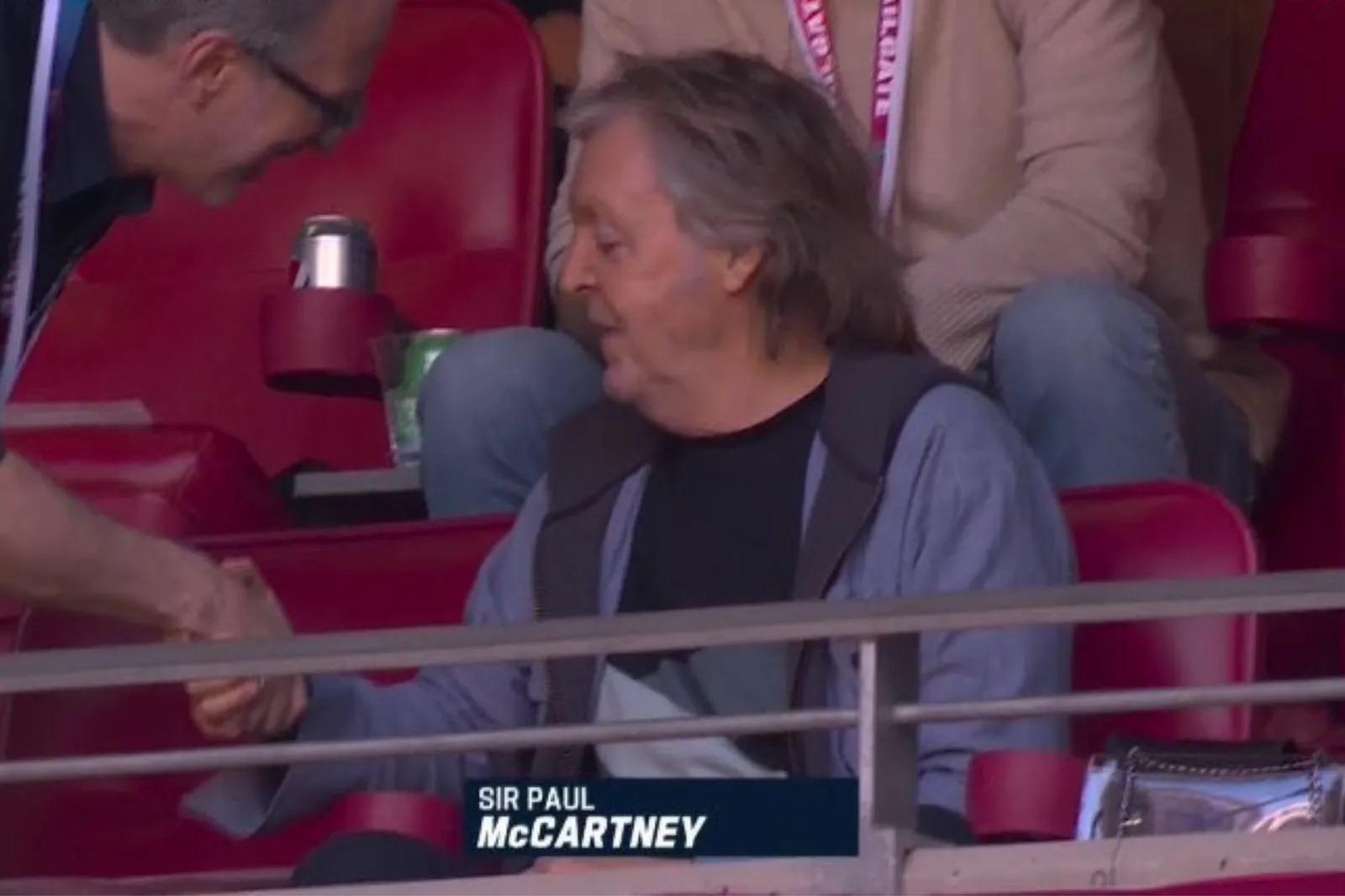 was paul mccartney at the super bowl 0009