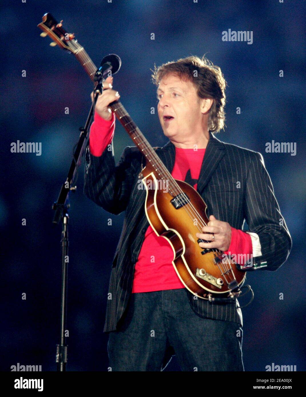 was paul mccartney at the super bowl 0015