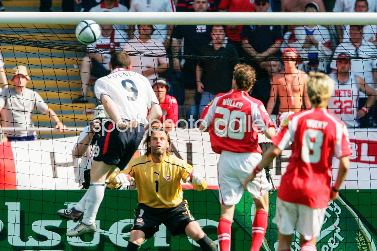 wayne rooney 2004 0090