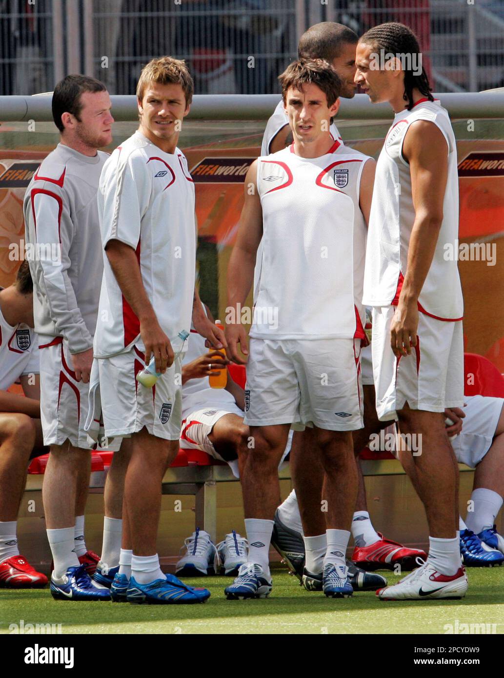 wayne rooney and david beckham 0023