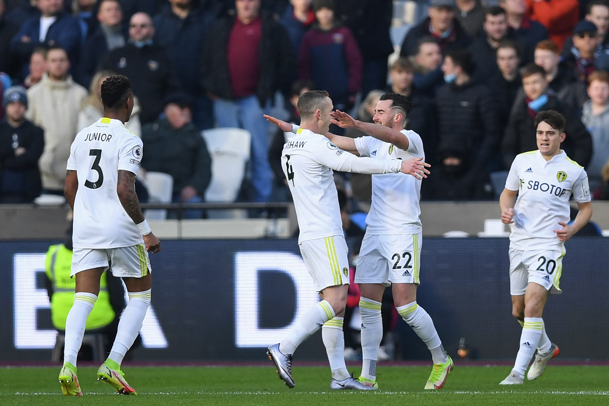 west ham vs. leeds 0042