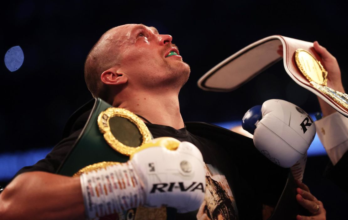 what belts does usyk have 0025