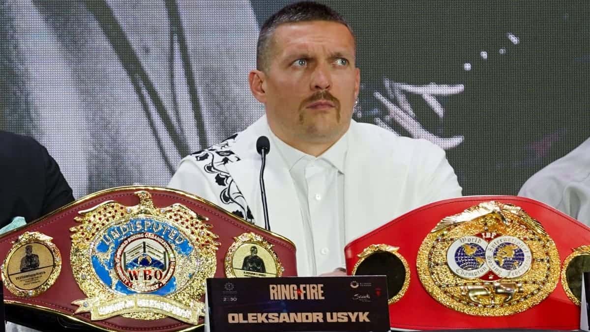 what belts does usyk have 0047