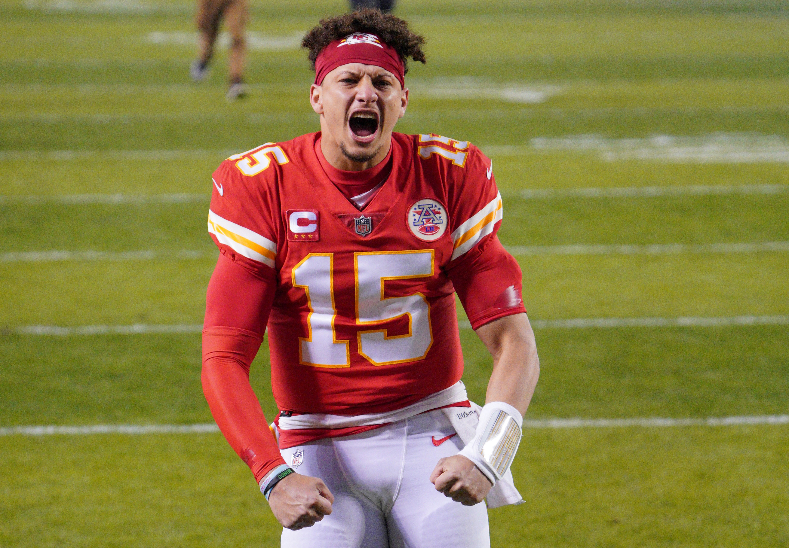 what does patrick mahomes look like 0016