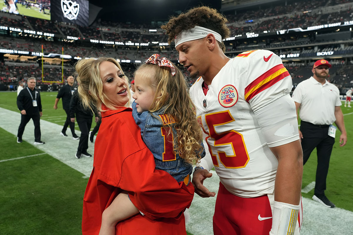 what does patrick mahomes look like 0017