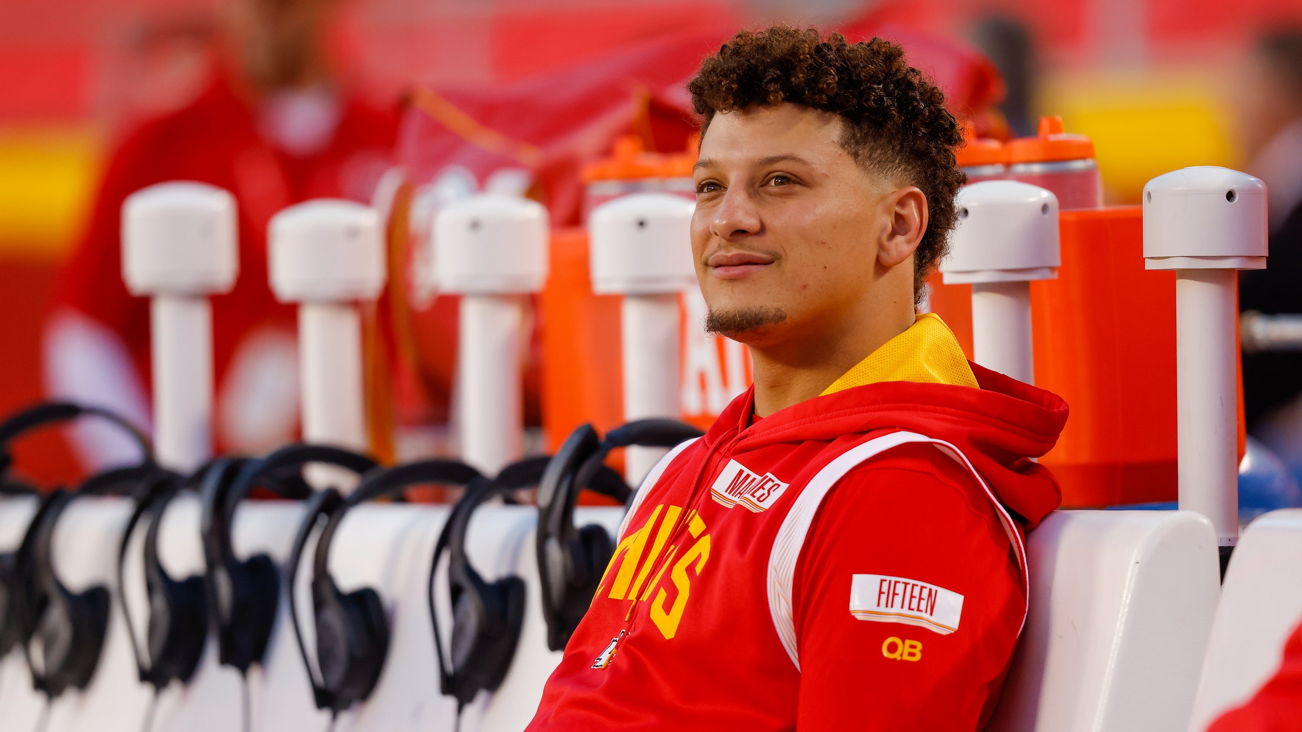 what does patrick mahomes look like 0027