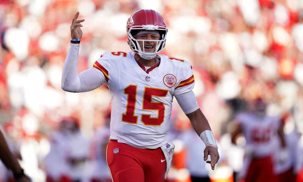 what does patrick mahomes look like 0028