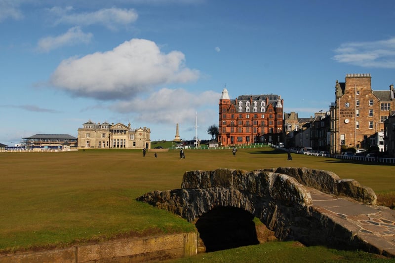 what is the famous golf course in scotland