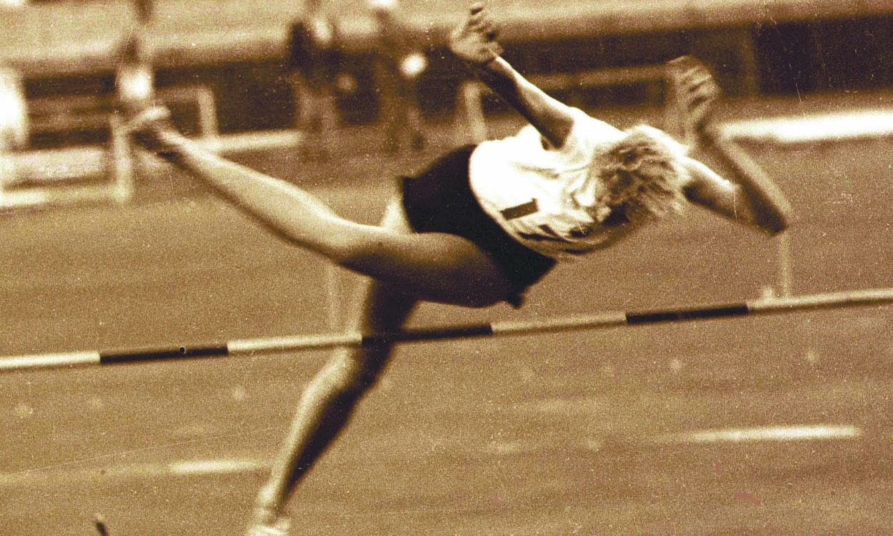 what is the world record for high jump 0017