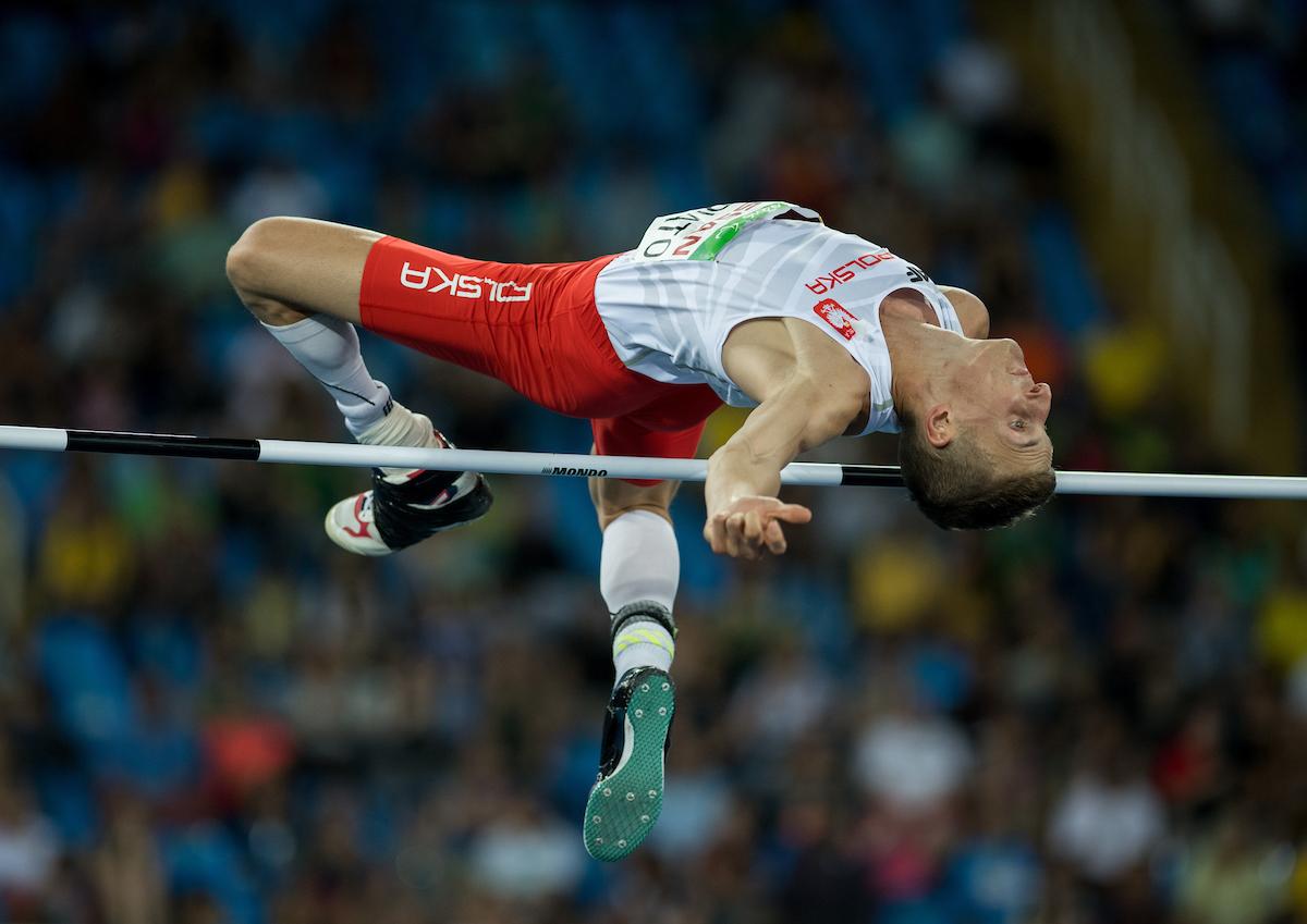 what is the world record for high jump 0031