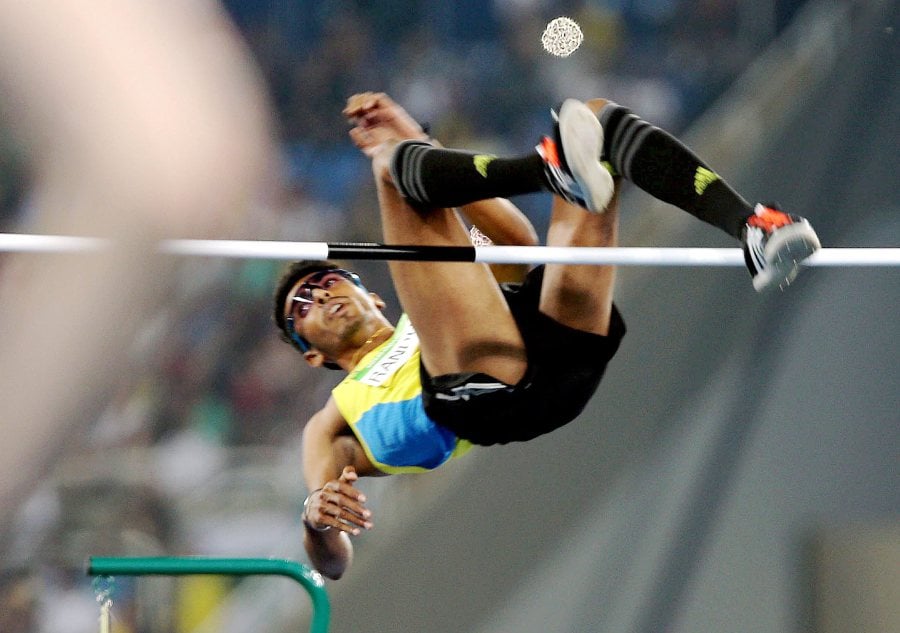 what is the world record for high jump 0036