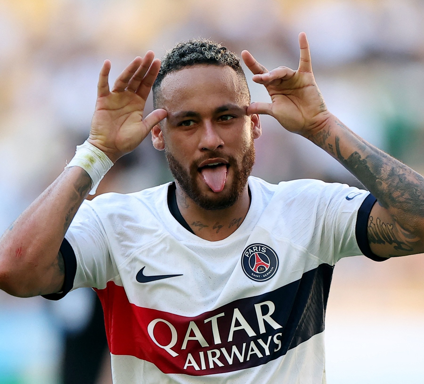 where does neymar jr live now 0053