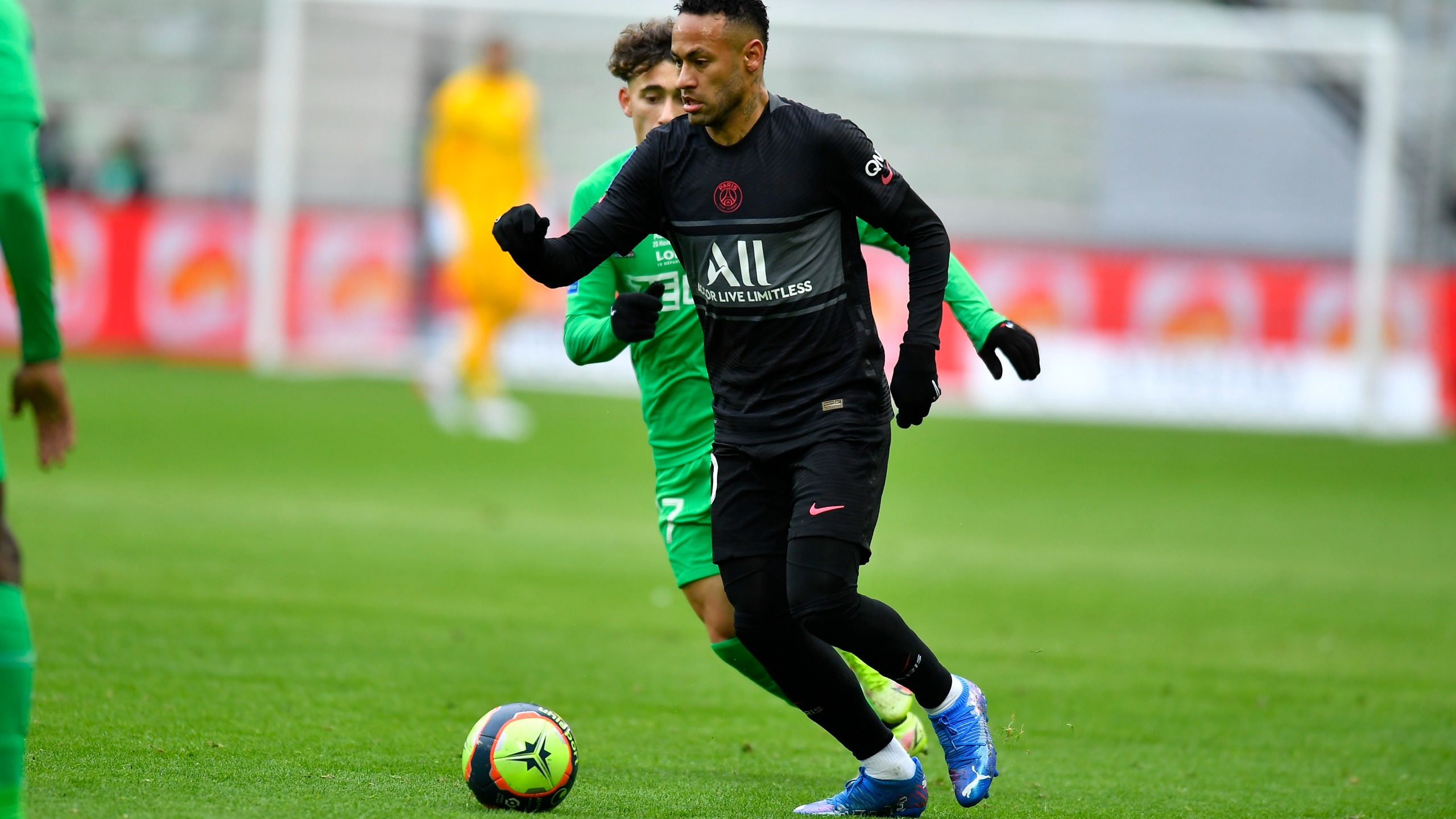 where does neymar jr live now 0058