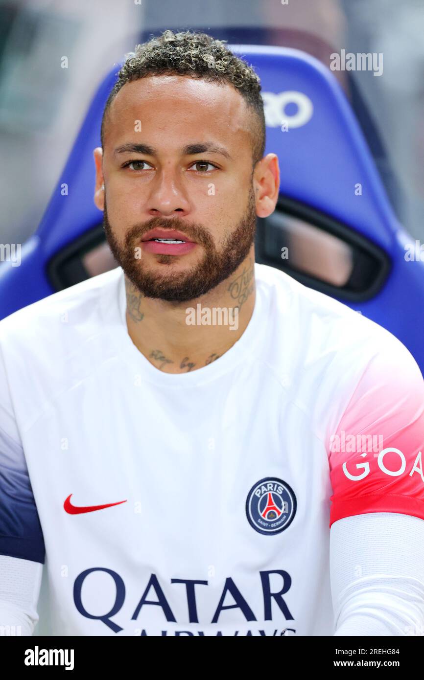 where does neymar jr live now 0079