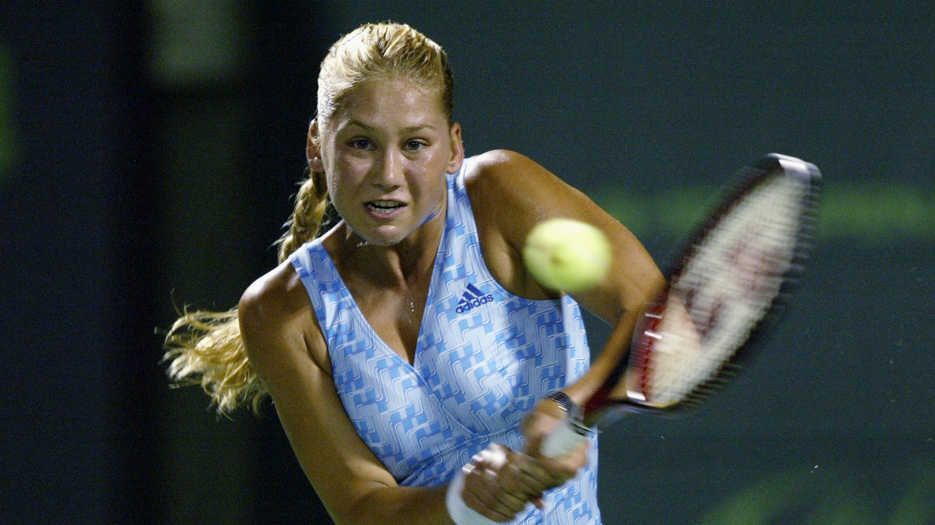 where is anna kournikova now