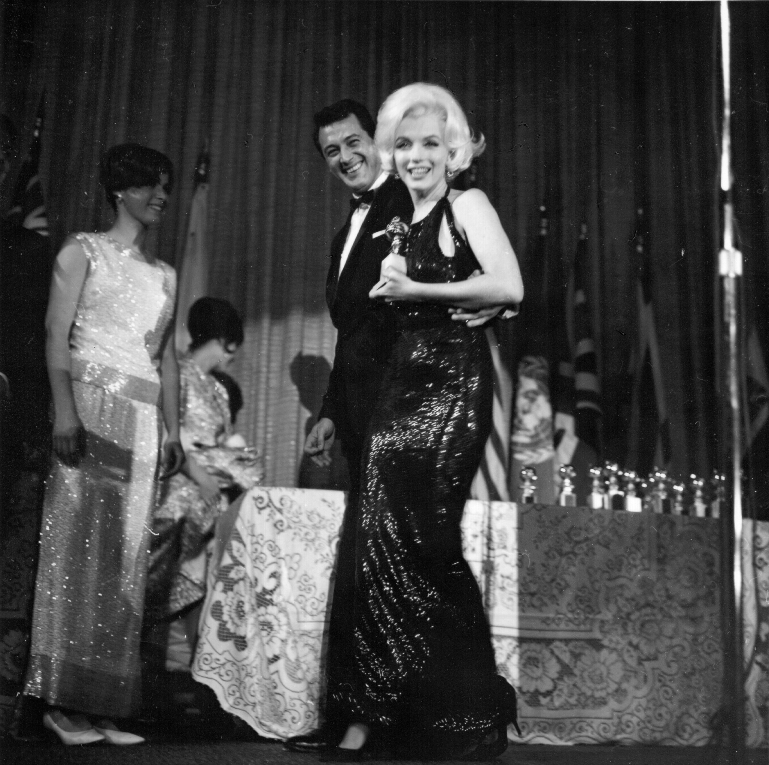 white marilyn monroe dress 0032