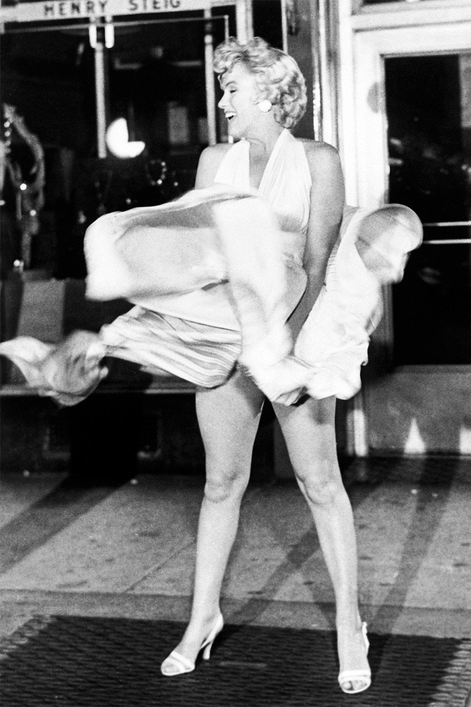 white marilyn monroe dress 0040
