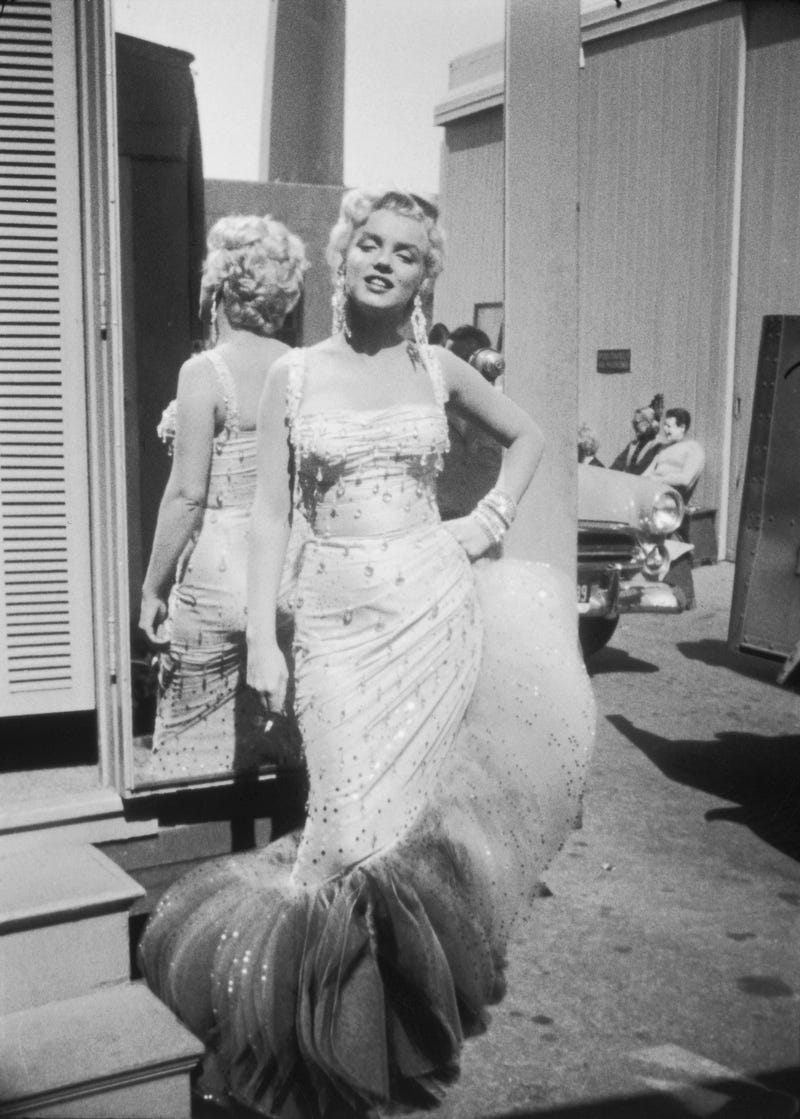 white marilyn monroe dress 0043