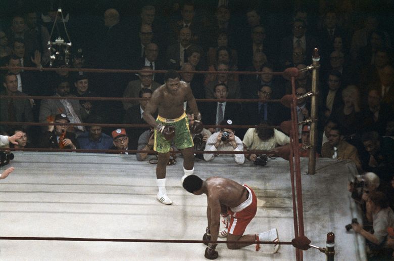 who beat muhammad ali in 1971 0044