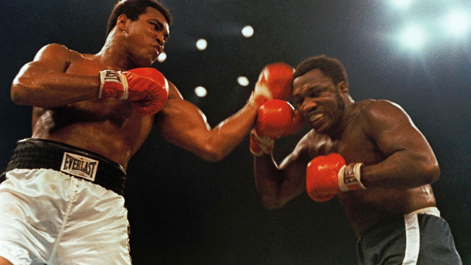 who beat muhammad ali in 1971 0046