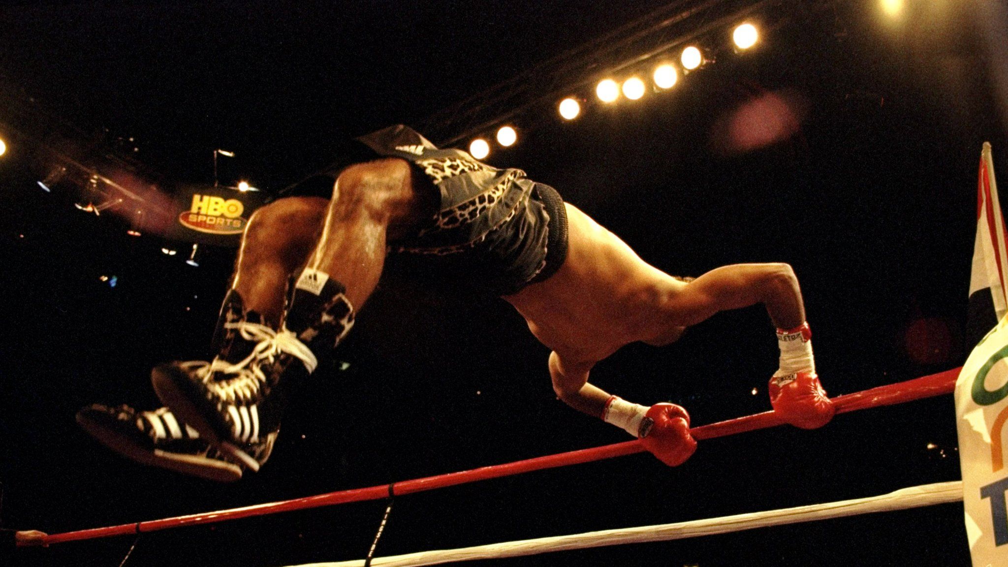 who beat prince naseem hamed 0032