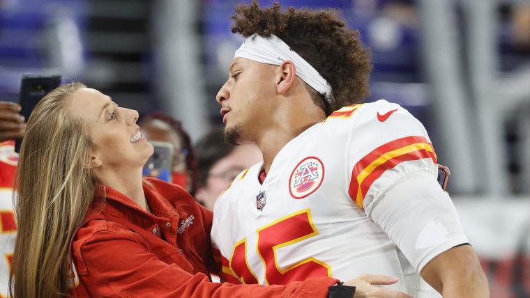 who does patrick mahomes look like 0009