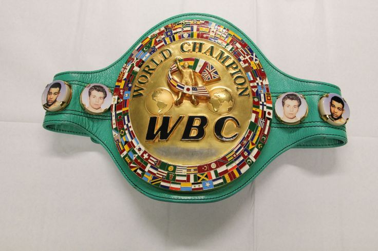 whose pictures are on the wbc belt 0019