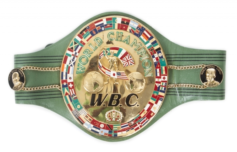 whose pictures are on the wbc belt 0028