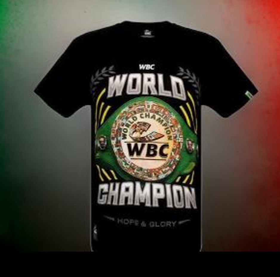 whose pictures are on the wbc belt 0048