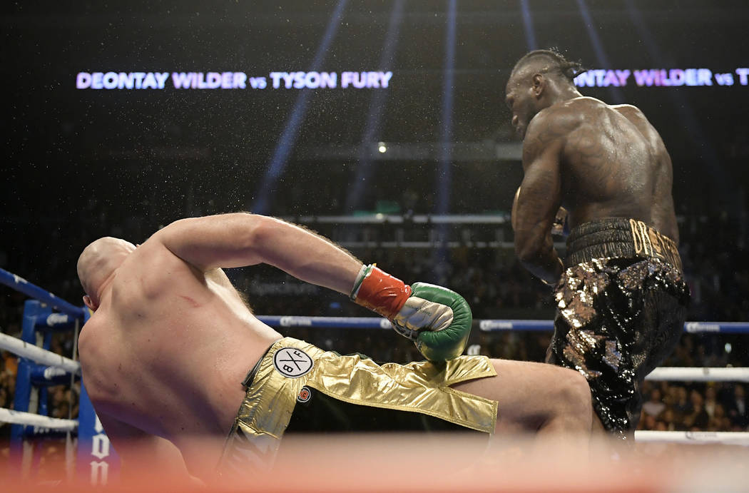 wilder knocks down fury 0020
