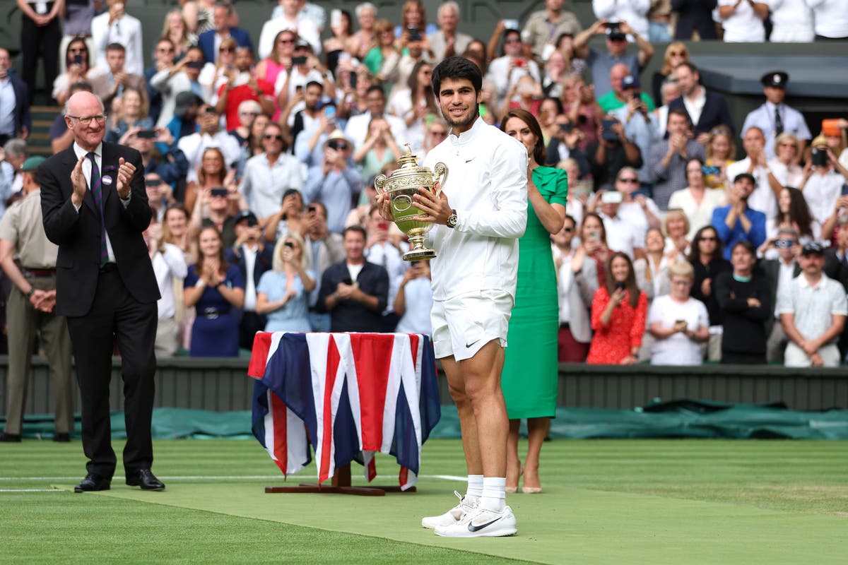 wimbledon 2022 winner male 0045