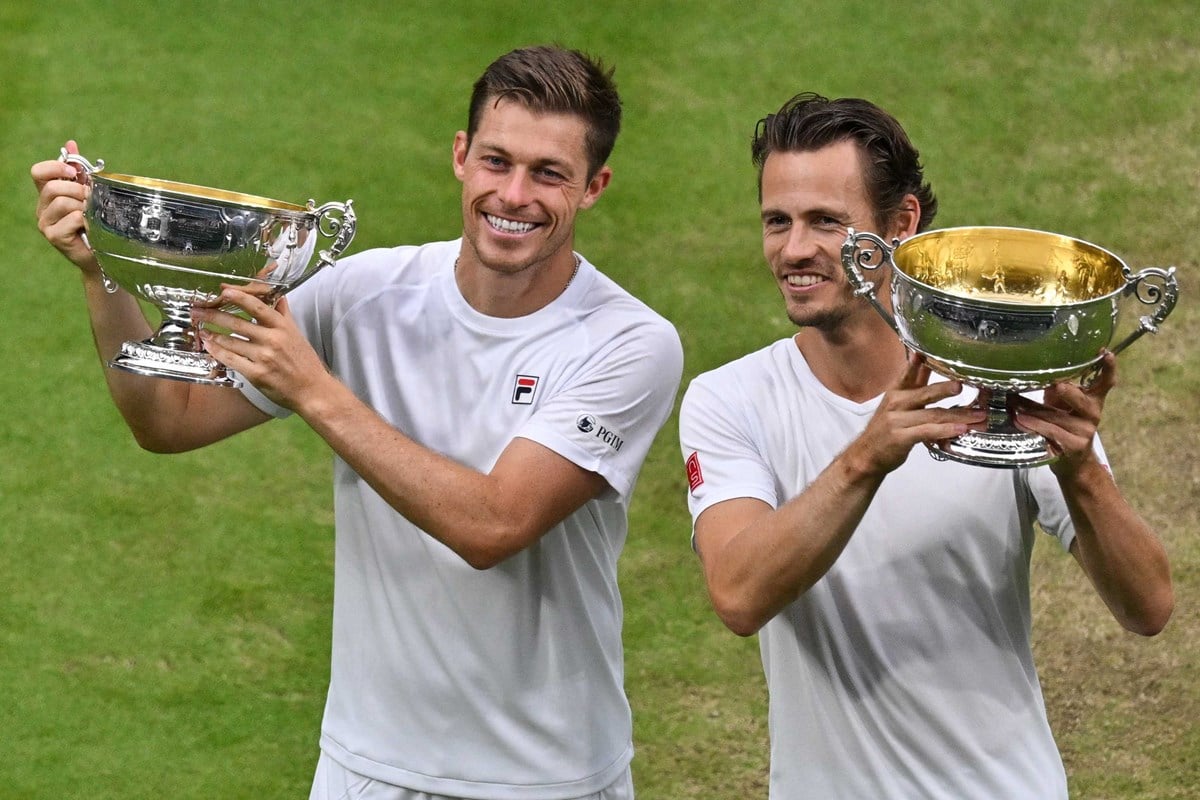 wimbledon 2022 winner male 0049