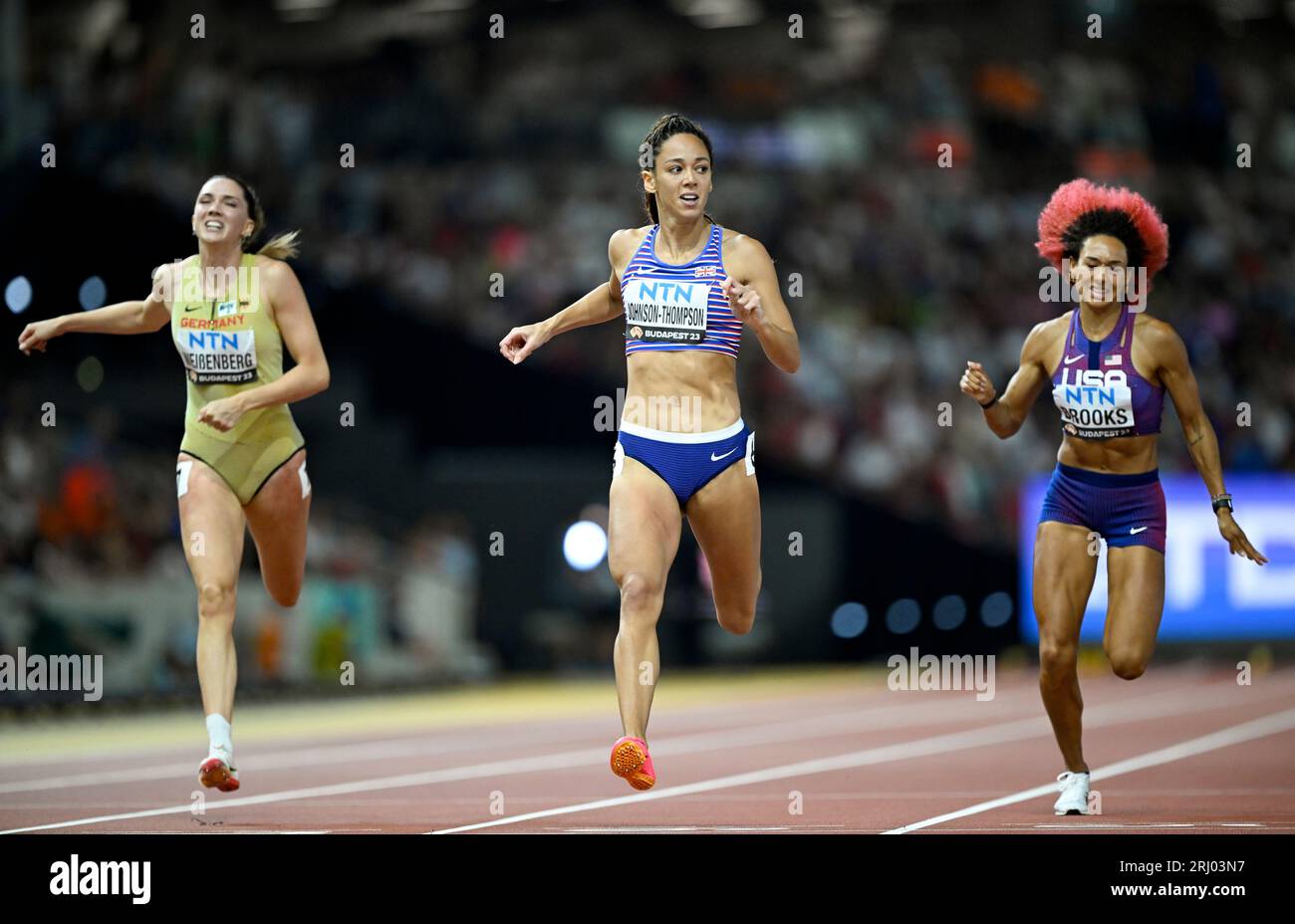 women's 200m budapest 0040