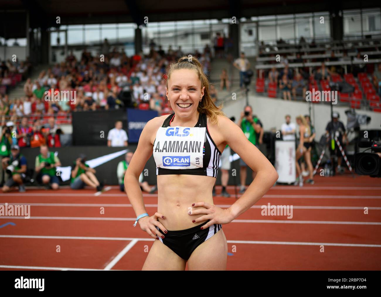 women's 800m 2023 0033