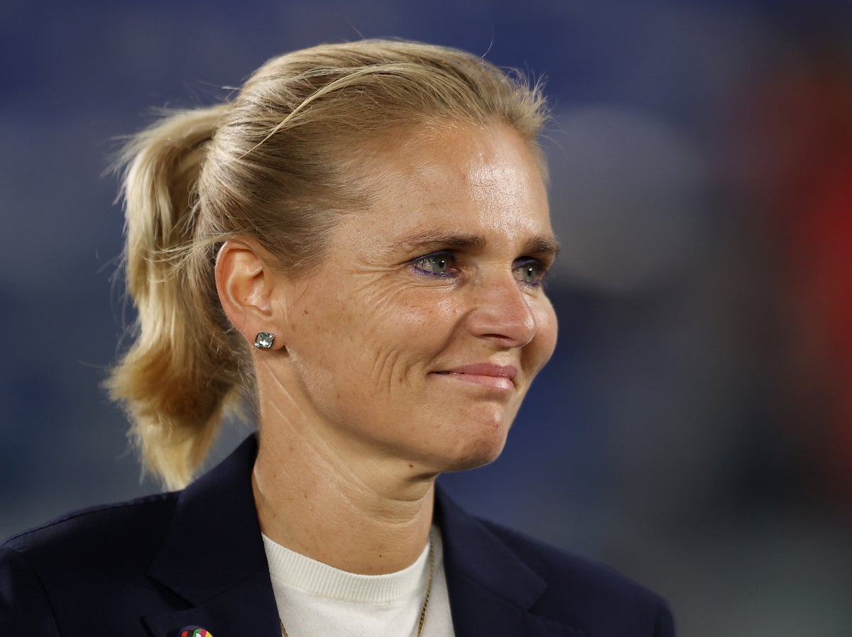 women's football coach England