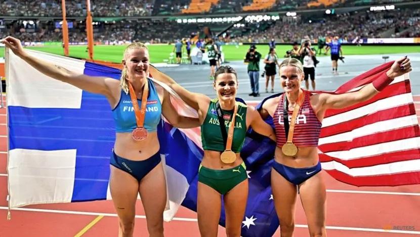 women's pole vault budapest 0025