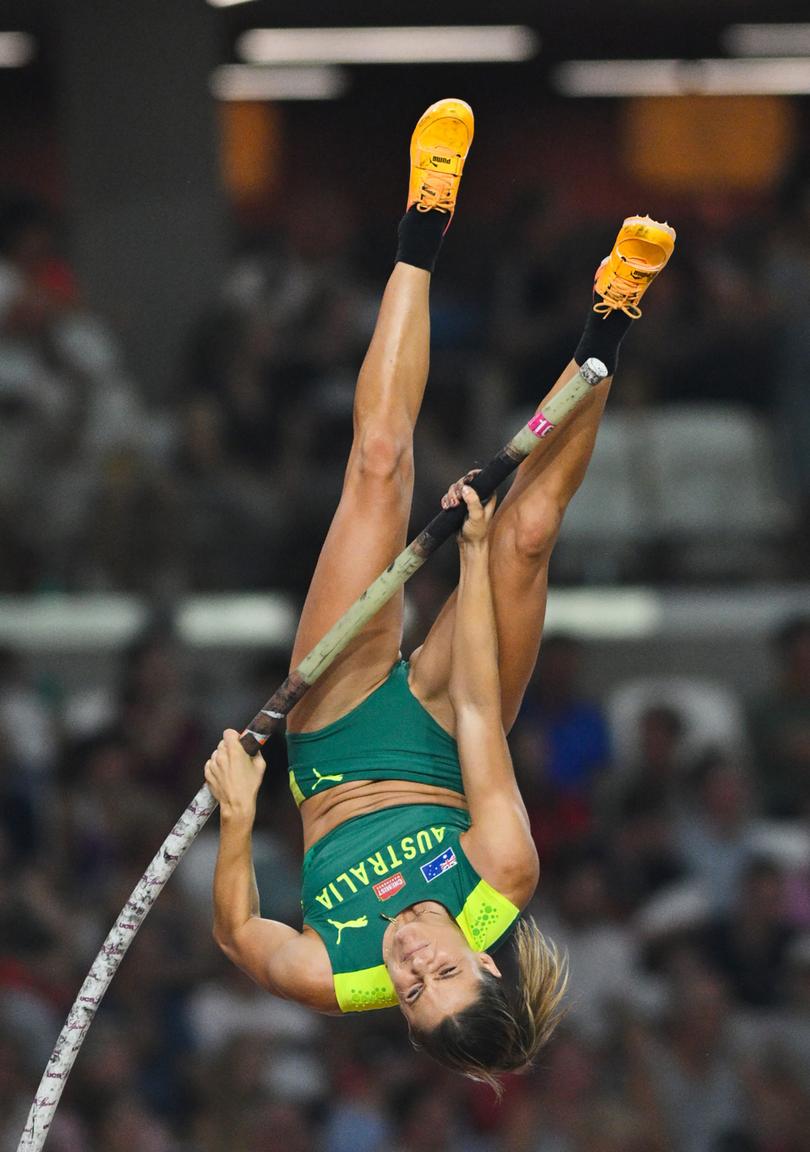 women's pole vault budapest 0028