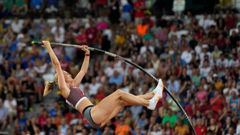 women's pole vault budapest 0035