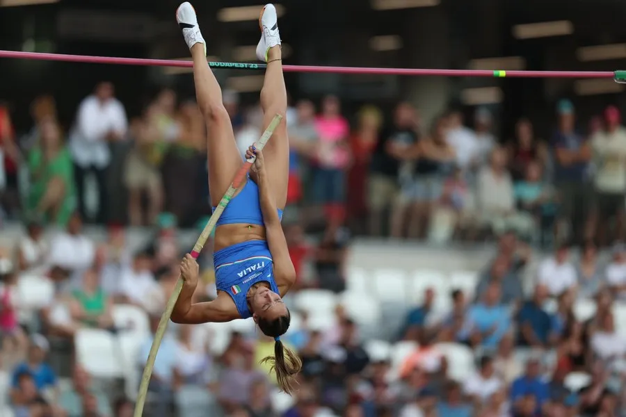 women's pole vault budapest 0047