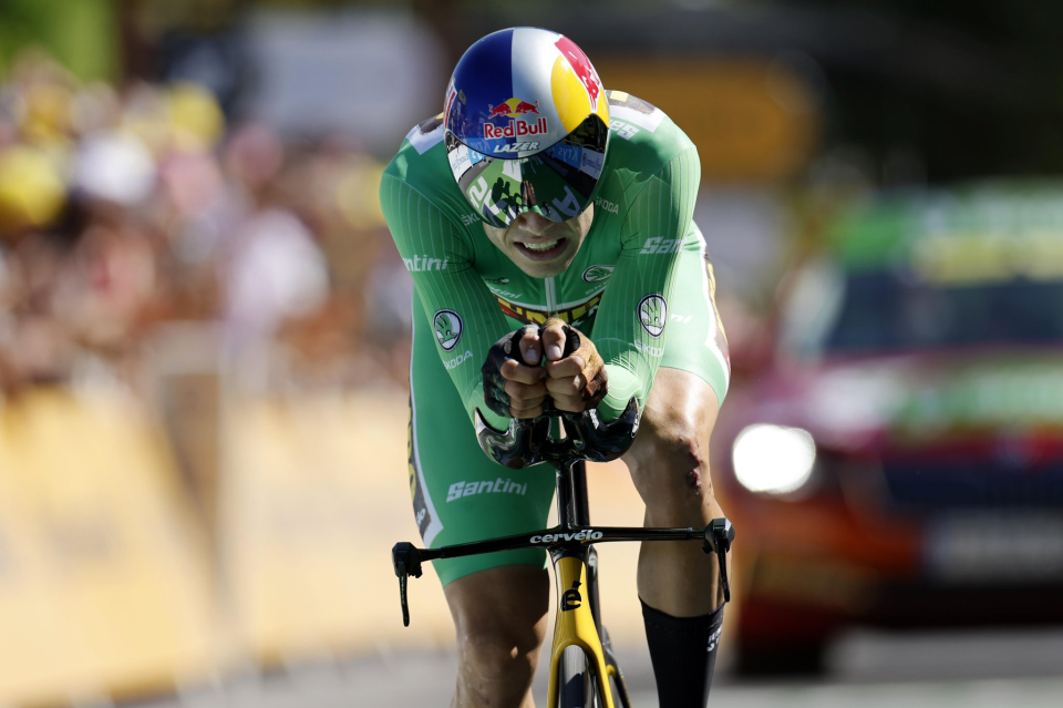 wout van aert green jersey 0020
