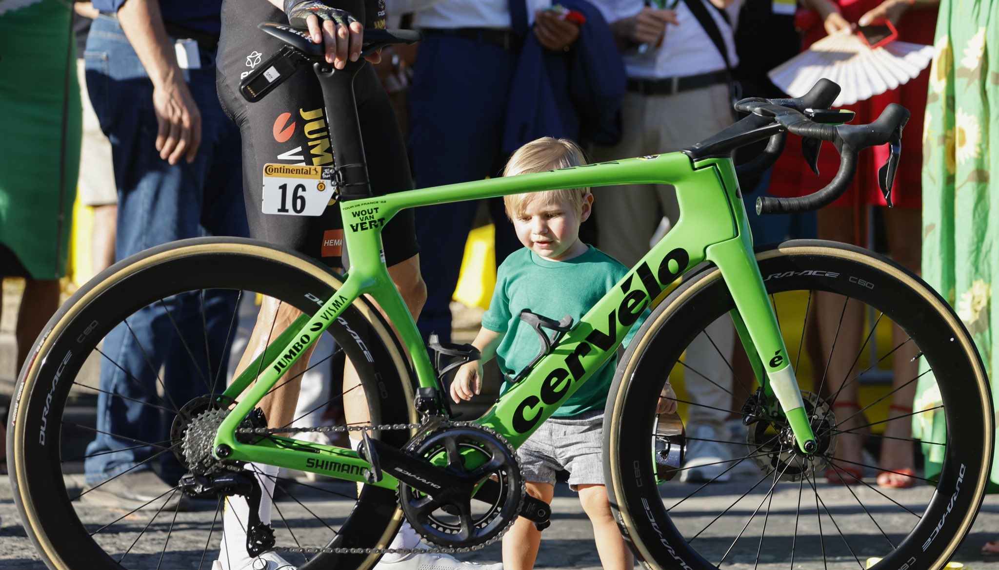 wout van aert green jersey 0028